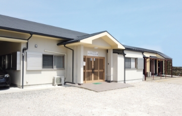 2014年 「貸切型家族葬斎場　厚志会館」オープン